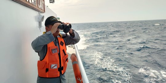 Kapal Tenggelam di Selat Bangka Simpan 46 Ton Solar, Ada Potensi Pencemaran