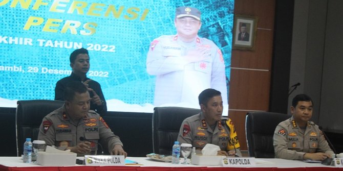 Polda Jambi Bersih-Bersih, 13 Personel Dipecat Selama 2022