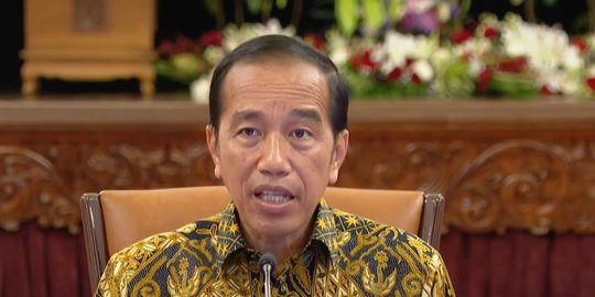 Jokowi Resmi Cabut PPKM