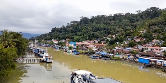 Peneliti: Sungai di Sumbar Urutan Ketiga Paling Tercemar Mikroplastik di Indonesia