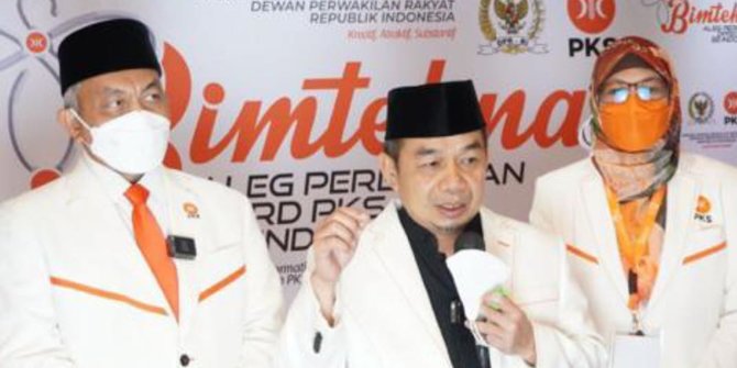 PKS Dorong Tiga Poros di Pemilu 2024 untuk Memberikan Alternatif Bagi Masyarakat