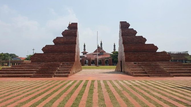 alun alun kejaksan kota cirebon