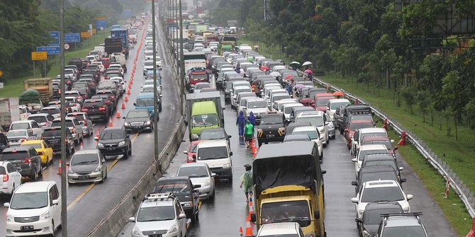 Jalur Puncak One Way Arah Jakarta, Sebaliknya Disetop Sementara