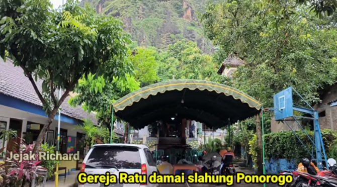 perayaan natal di kampung terpencil ponorogo