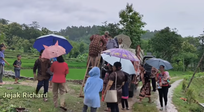 perayaan natal di kampung terpencil ponorogo