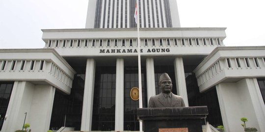 2 Hakim Agung Tersangka Korupsi, MA: 'Biang Keladi' Kepercayaan Publik Menurun