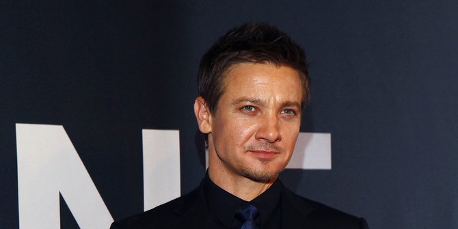 Jeremy Renner Kecelakaan dan Kritis, Ini Deretan Fakta tentang Bintang 'THE AVENGERS'