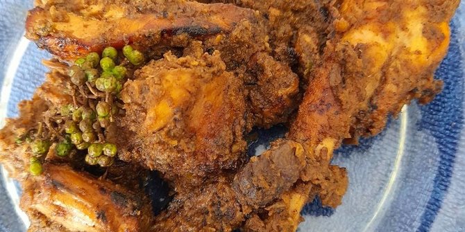 Resep Ayam Pinadar Khas Batak, Sajian Lezat Kaya Rempah
