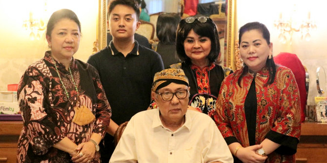 Menuju Damai, Dua Kubu Keraton Surakarta Bertemu