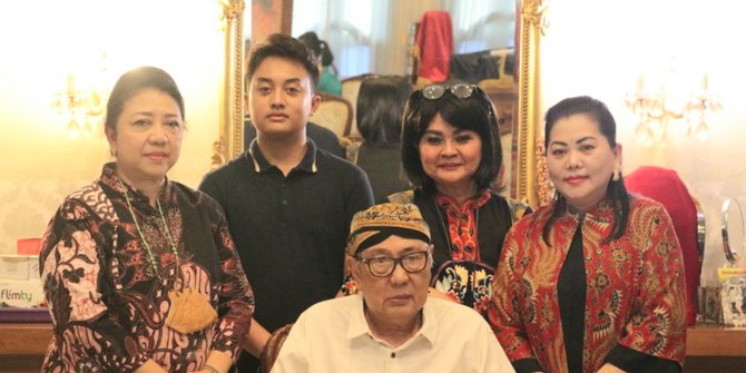 Usai Berdamai, Keluarga Besar Keraton Surakarta Diundang Gibran Makan Siang