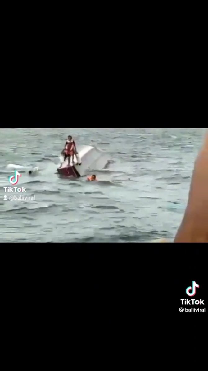 Video viral kapal cepat tenggelam dalam perjalanan menuju Nusa Penida masih dalam penyelidikan penyebabnya