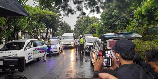 Ketika Kuasa Hukum Jelaskan Denah Rumah Sambo dan Lokasi Penembakan Brigadir J