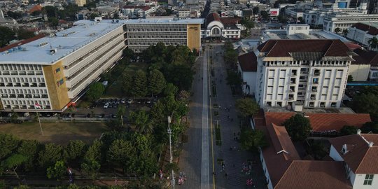 CEK FAKTA: Hoaks Jakarta Barat Hancur Setelah Diguncang Gempa 69 Kali