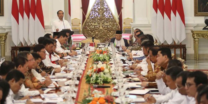 SMRC Duga Jokowi Reshuffle Kabinet Karena Alasan Politik, Sasar NasDem?