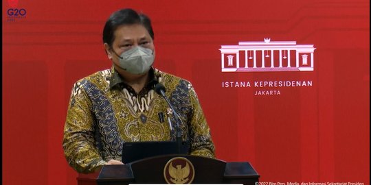 Kata Menko Airlangga saat Perppu Cipta Kerja Banjir Kritikan