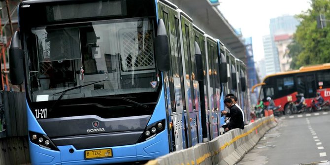 Halte Kampung Melayu Direvitalisasi, Transjakarta Siapkan Shuttle Bus