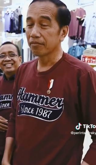 potret bak anak muda presiden jokowi