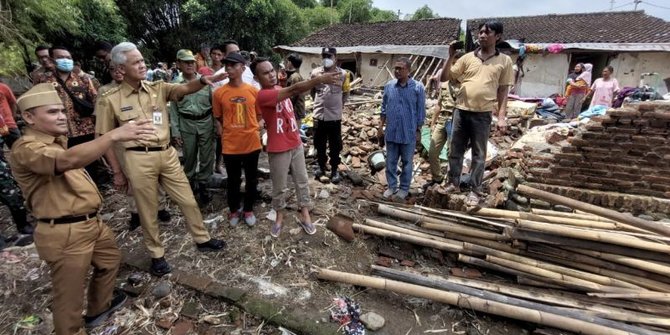 Banjir Brebes Surut, Ganjar Mulai Perbaiki Rumah Warga hingga Tanggul Jebol