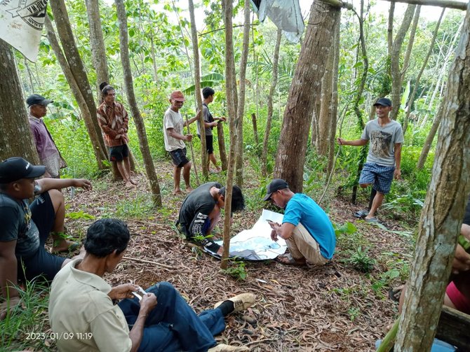 warga wadas bersama tim bbws lakukan pengukuran penambangan