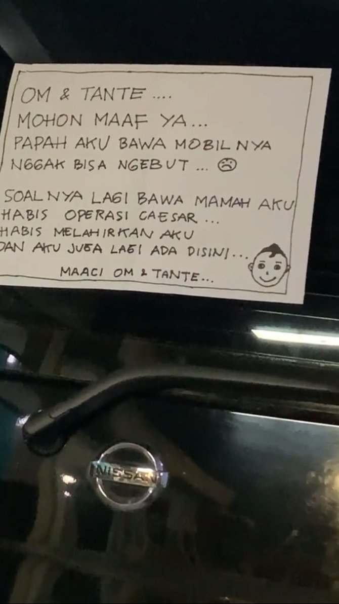 viral ayah tulis pesan di belakang mobil dengan sudut pandang anak bikin gemas