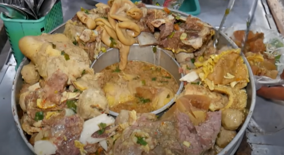 Bakso Paling Ekstrem Full Jeroan Di Sidoarjo Habiskan Satu Kwintal