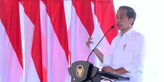 Jokowi Minta Investasi di 2023 Bisa Capai Rp1.400 Triliun