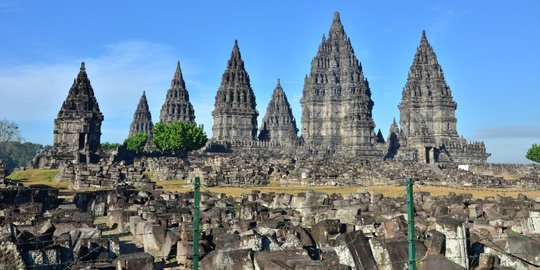 Ada 14 Kegiatan Keagamaan, Umat Hindu Kini Dapat Beribadah Rutin di Candi Prambanan