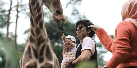 Kenang Masa Sulit saat Kecil, Aurel Hermansyah Tulis Pesan Haru untuk Ameena