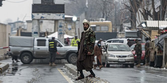 Serangan Bom Bunuh Diri Guncang Afghanistan, 5 Orang Tewas