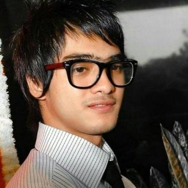 tampan sejak dulu ini transformasi ricky harun di usia yang genap 36 tahun