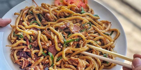 Resep Udon Goreng Berbagai Bahan, Cocok untuk Menu Makan Malam