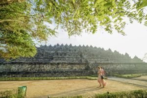 potret megah candi borobudur dan prambanan