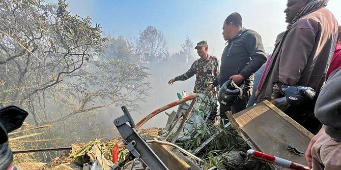 4 Penumpang Pesawat Yeti Airlines yang Jatuh di Nepal Masih Hilang