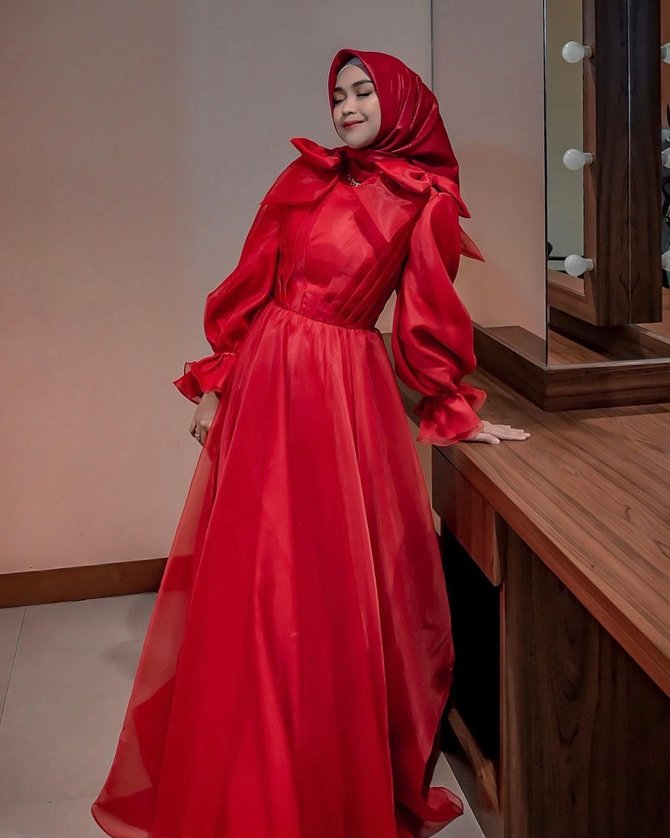 potret keluarga ria ricis