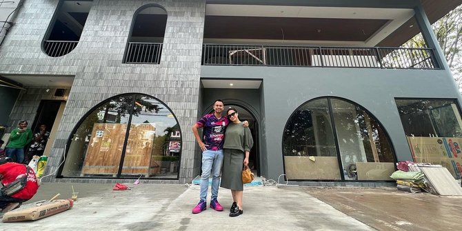 Bangun Usaha di Bidang Kuliner, Ini Potret Resto Mama Amy Ibunda Raffi Ahmad