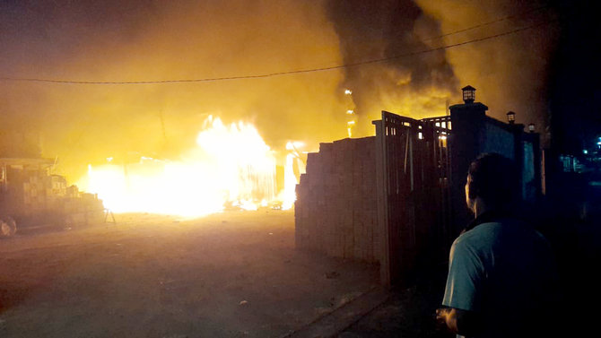 toko material di serangbaru bekasi terbakar ibu dan dua anaknya meninggal dunia