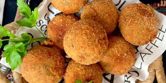 Resep Bola-Bola Jagung Gurih dan Nikmat, Cocok untuk Camilan Sore Hari