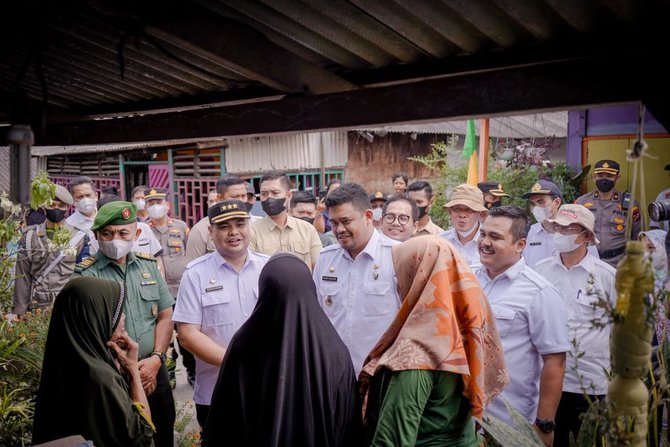 wali kota medan bobby nasution