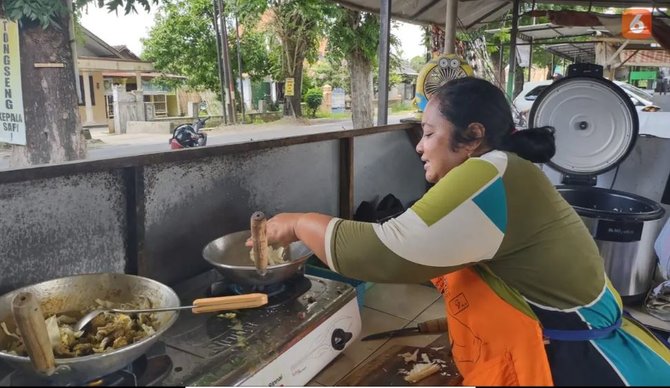 tongseng kepala sapi sukoharjo