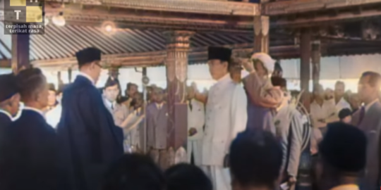 Video Langka Soekarno Dilantik Jadi Presiden RIS Tahun 1949, Kental Ritual Islam