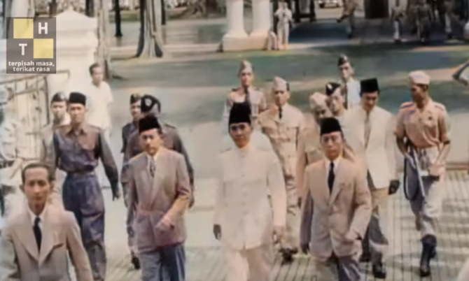 video langka soekarno dilantik jadi presiden ris tahun 1949