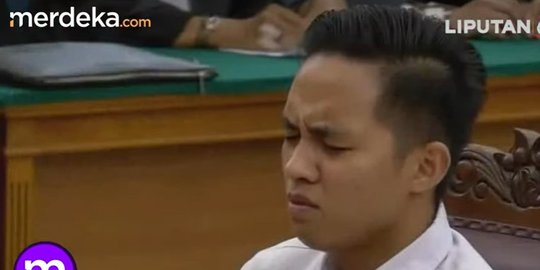 Drama Sidang Tuntutan Bharada E: Ricuh, Pengunjung Histeris hingga Terdakwa Menangis