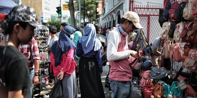 CEK FAKTA: Penjelasan Satpol PP Soal Video PKL Penuhi Kawasan Kota Tua