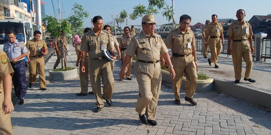 Anggota DPR Beri Lampu Hijau Angkat Honorer Jadi PNS Tanpa Tes