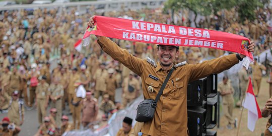 Untung Rugi Masa Jabatan Kades Diperpanjang 9 Tahun