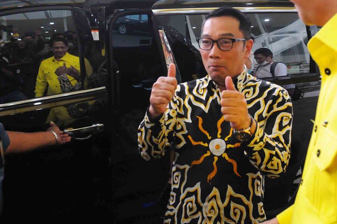 ridwan kamil masuk golkar