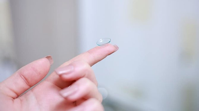 Tips Memilih Softlens Yang Aman Bagi Pemula, Jangan Salah Pilih ...