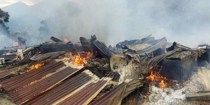 Warga Tewas Ditembak di Dogiyai Papua, Massa Mengamuk Bakar Pasar