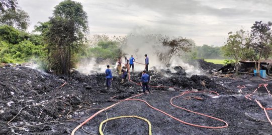 Lapak Limbah Fanbelt di Tangerang Terbakar, Api Baru Padam Setelah Lima Jam