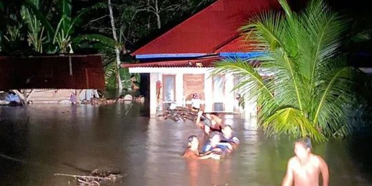 Banjir dan Longsor di Sumbar, Dua Warga Dilaporkan Tewas